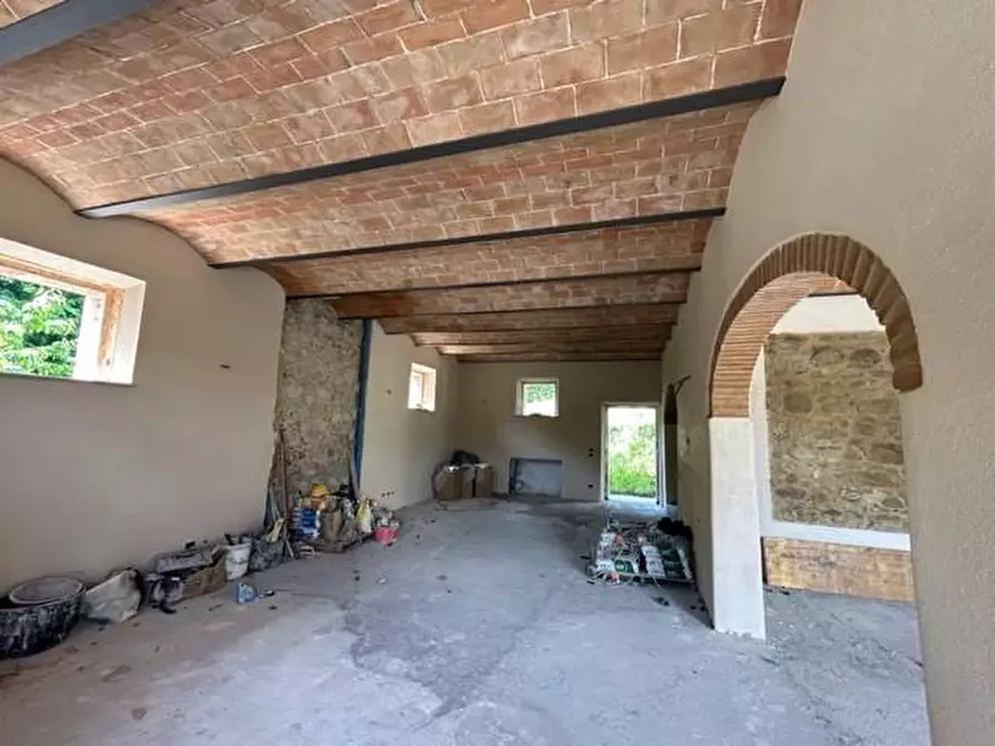 Immagine 5 di Casa colonica in vendita  a Castelnuovo Berardenga