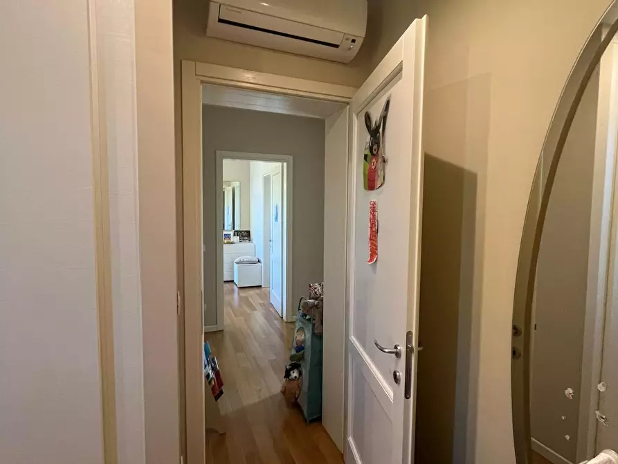 Immagine 30 di Casa bifamiliare in vendita  a Capannori