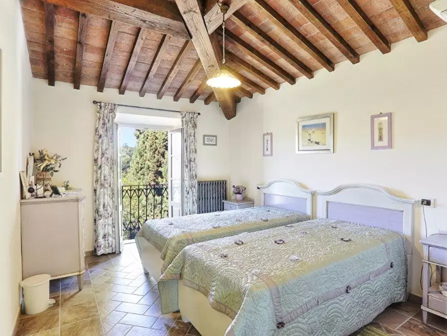 Immagine 7 di Villa in vendita  a Campiglia Marittima