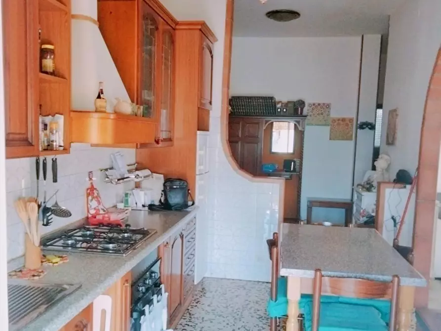 Immagine 7 di Appartamento in vendita  a Massa