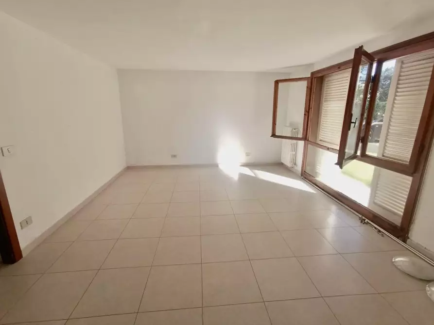 Immagine 4 di Ufficio in vendita  a Pisa