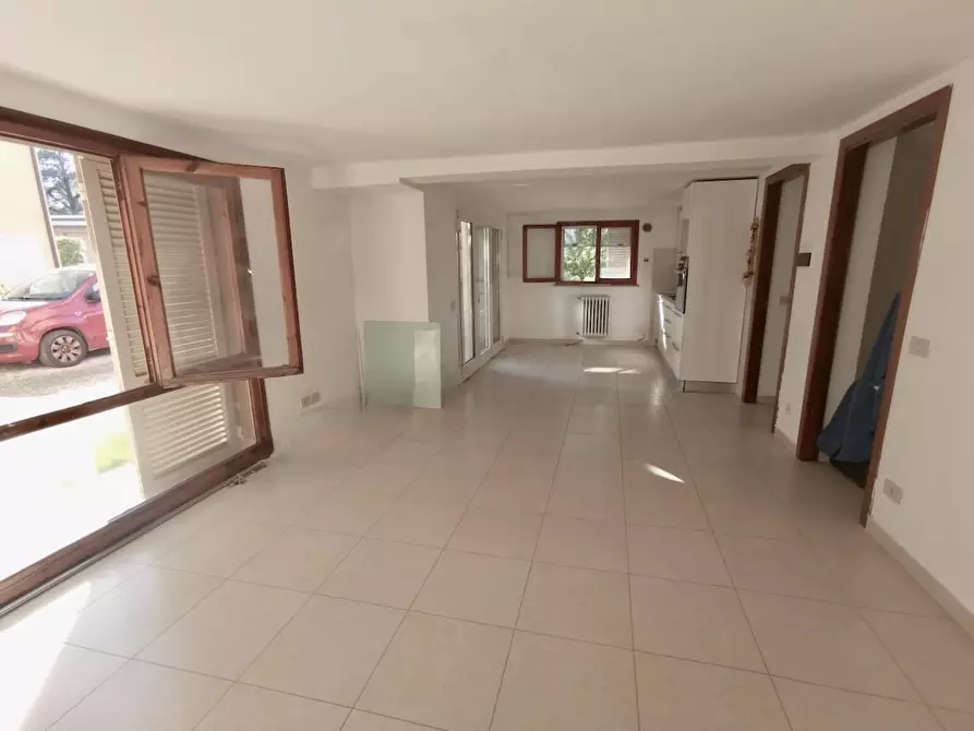 Immagine 5 di Ufficio in vendita  a Pisa