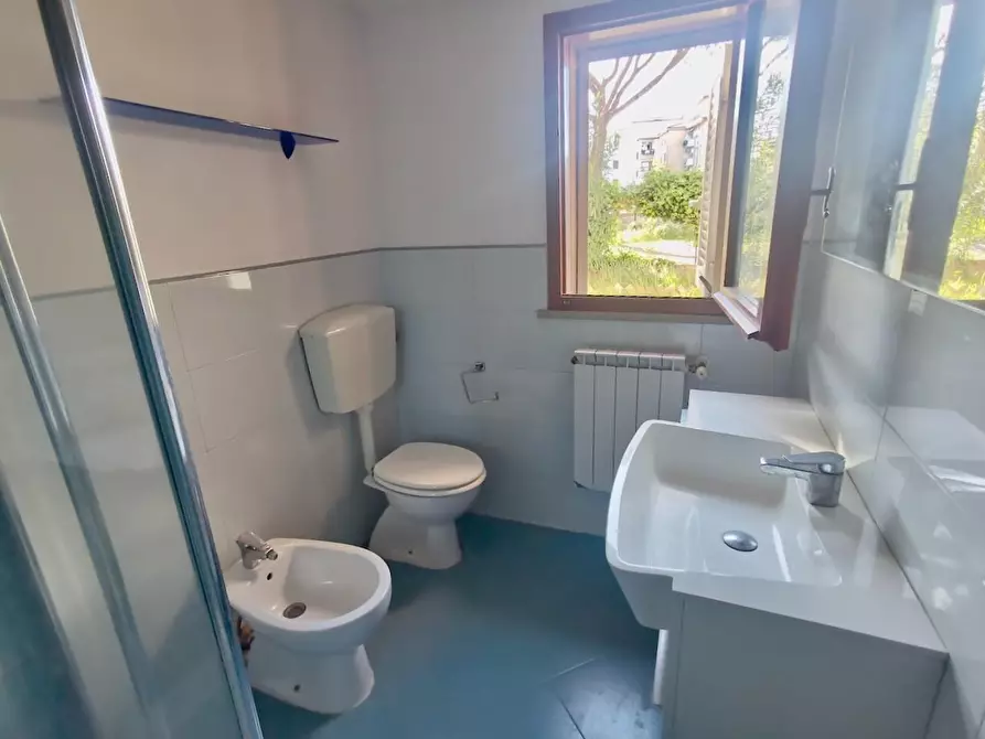 Immagine 17 di Ufficio in vendita  a Pisa