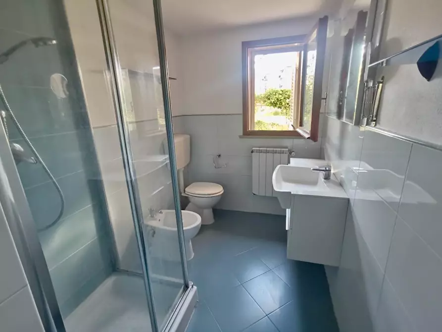 Immagine 16 di Ufficio in vendita  a Pisa