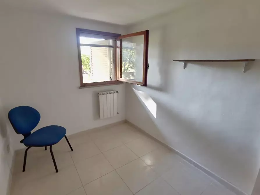 Immagine 21 di Ufficio in vendita  a Pisa