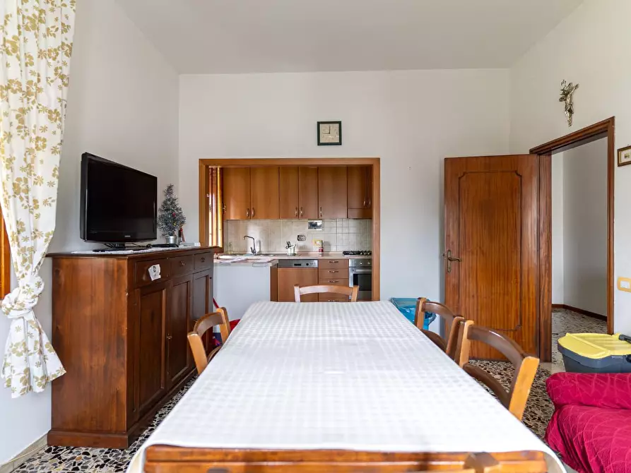 Immagine 3 di Appartamento in affitto  a Vinci