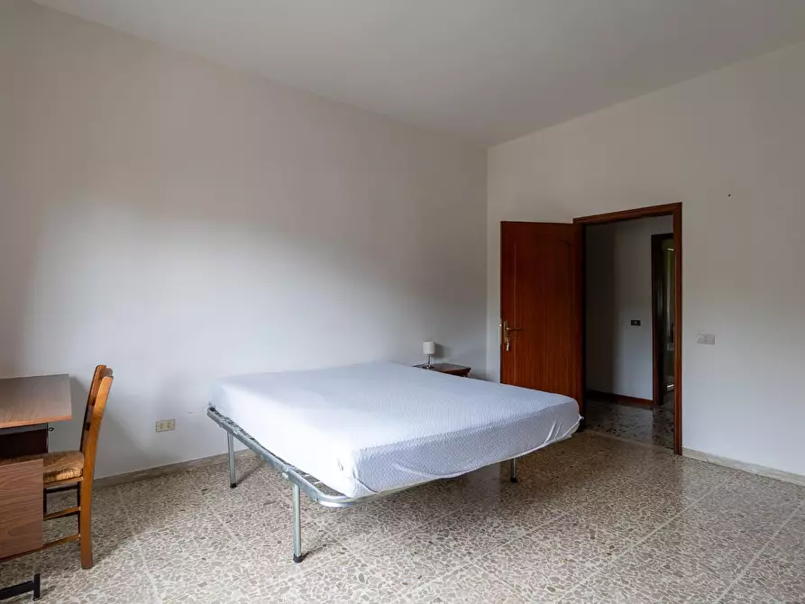 Immagine 11 di Appartamento in affitto  a Vinci