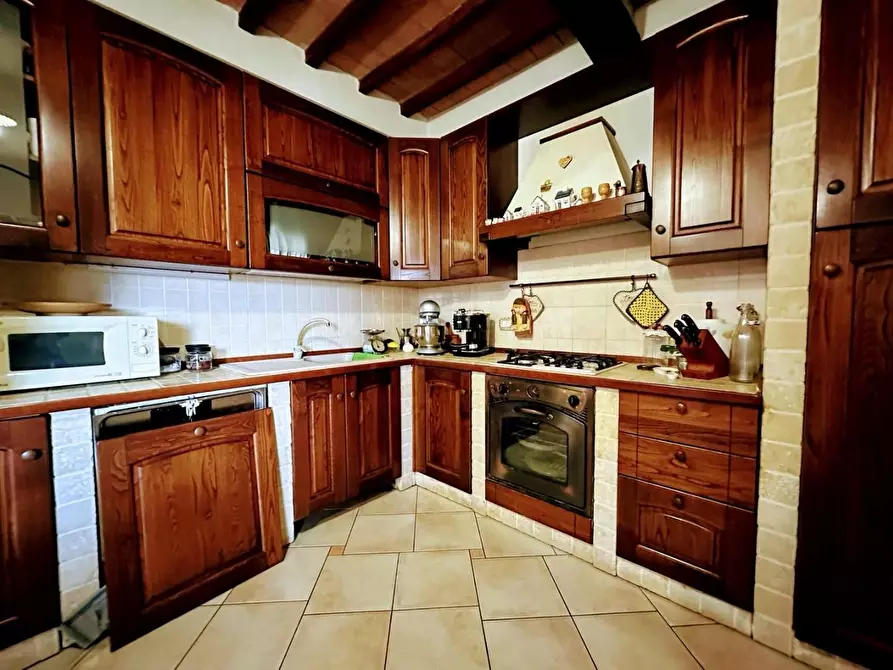 Immagine 3 di Porzione di casa in vendita  a Monterotondo Marittimo