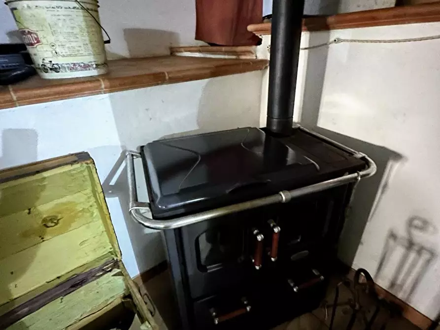 Immagine 19 di Porzione di casa in vendita  a Monterotondo Marittimo