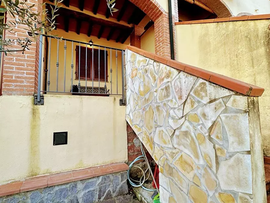 Immagine 12 di Porzione di casa in vendita  a Monterotondo Marittimo