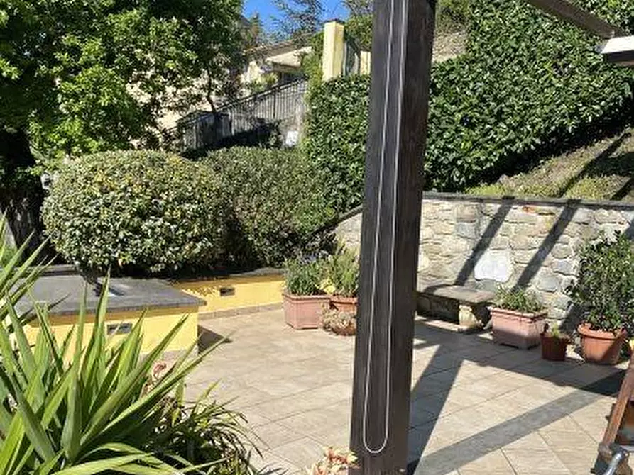 Immagine 4 di Casa indipendente in vendita  a Fivizzano