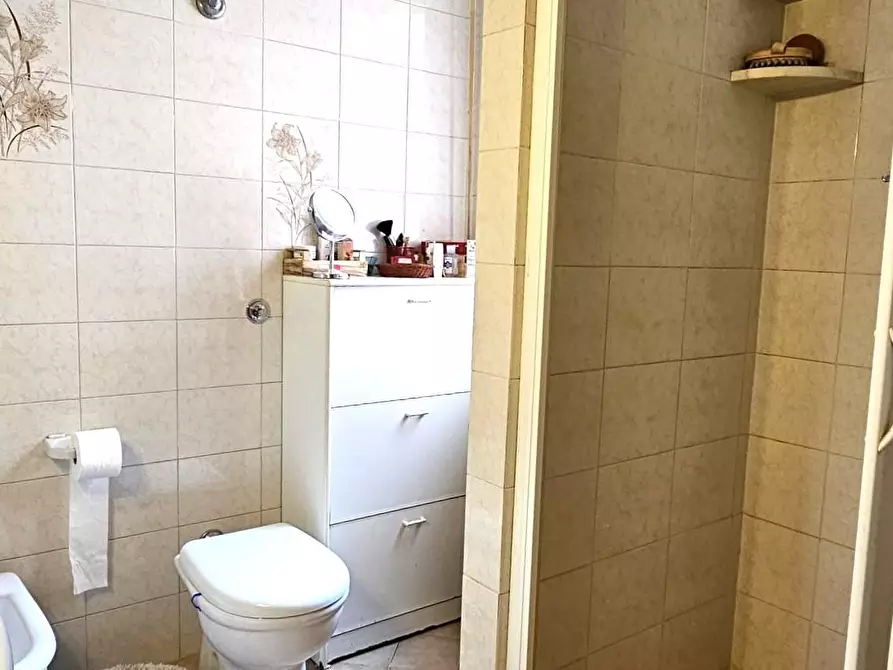 Immagine 51 di Appartamento in vendita  a Siena