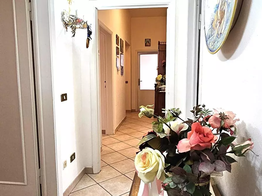 Immagine 25 di Appartamento in vendita  a Siena