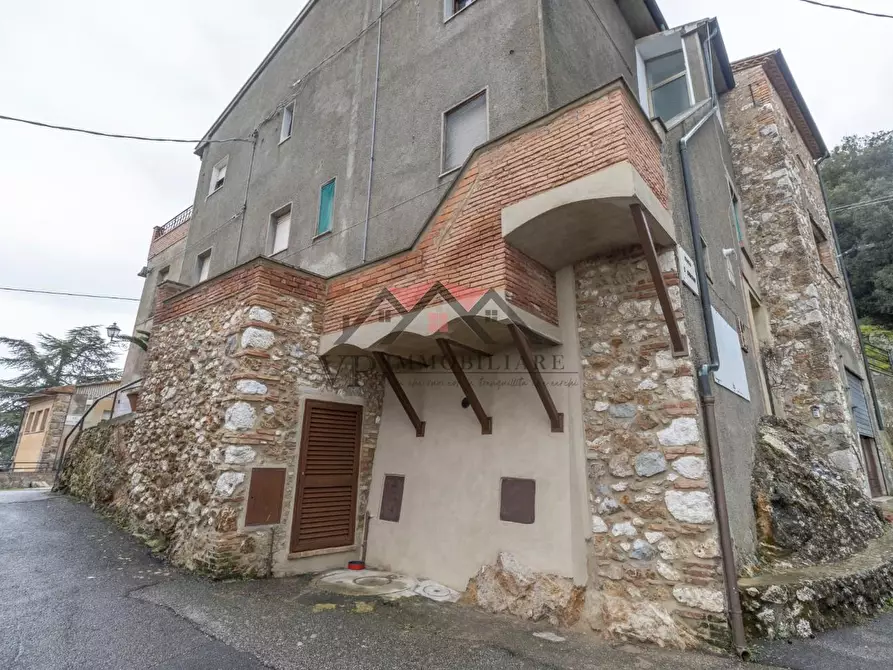 Immagine 16 di Appartamento in vendita  a Montecatini Val Di Cecina