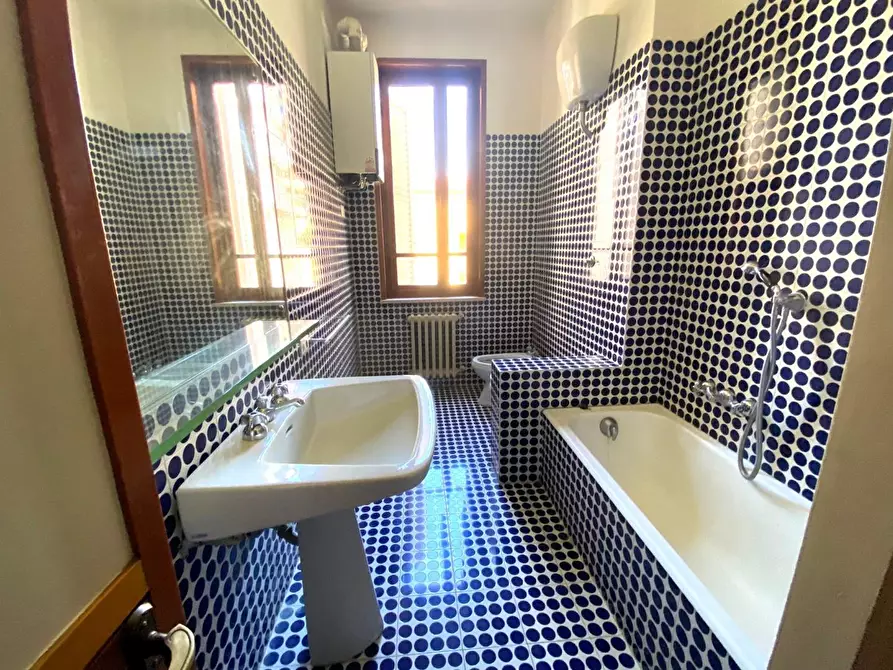 Immagine 15 di Appartamento in vendita  a Pontedera