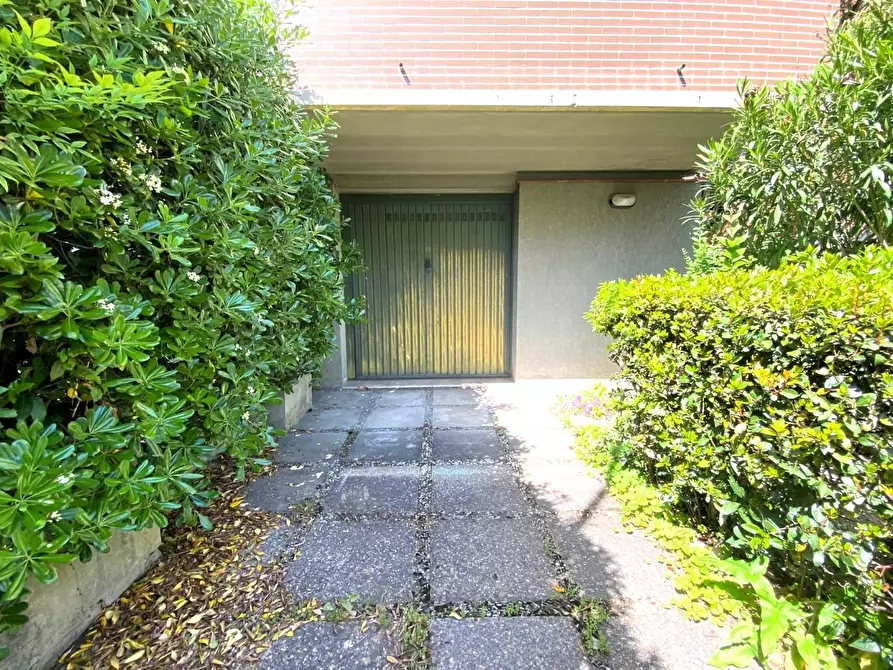 Immagine 2 di Appartamento in vendita  a Pontedera