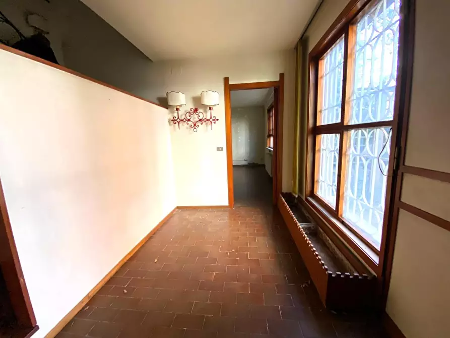 Immagine 8 di Appartamento in vendita  a Pontedera