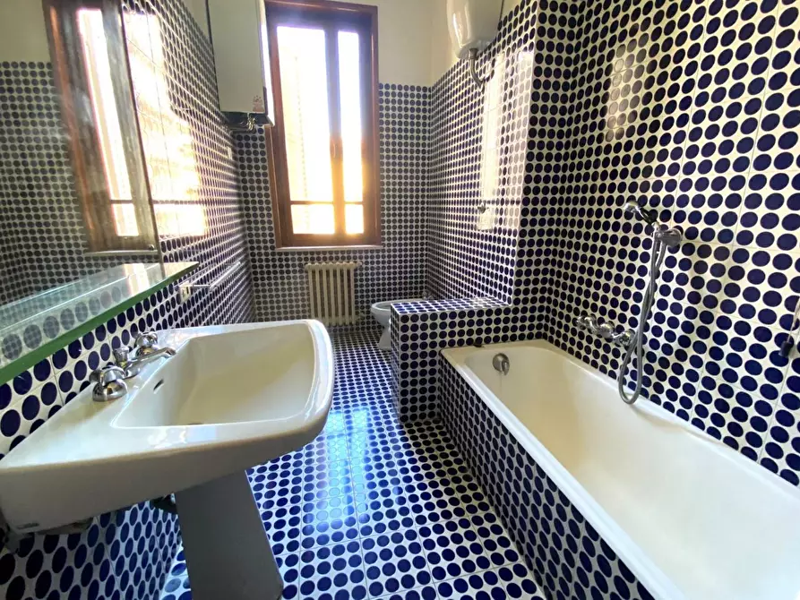 Immagine 14 di Appartamento in vendita  a Pontedera