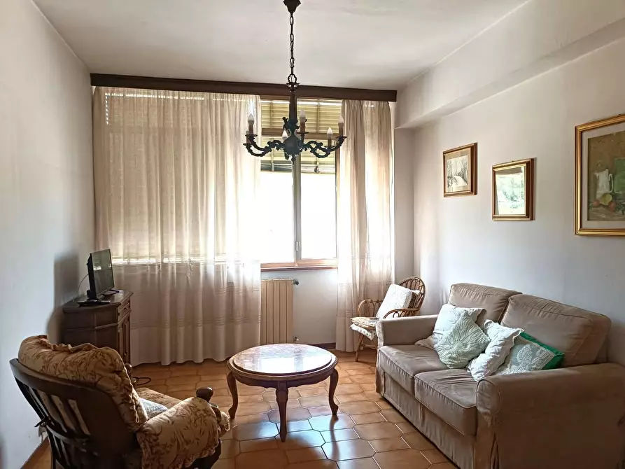 Immagine 1 di Appartamento in vendita  a Castelnuovo Di Garfagnana