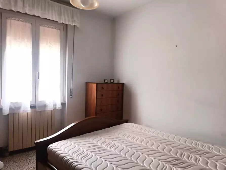 Immagine 11 di Appartamento in vendita  a Castelnuovo Di Garfagnana