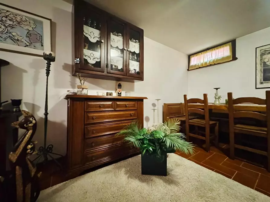 Immagine 52 di Villetta a schiera in vendita  a Viareggio