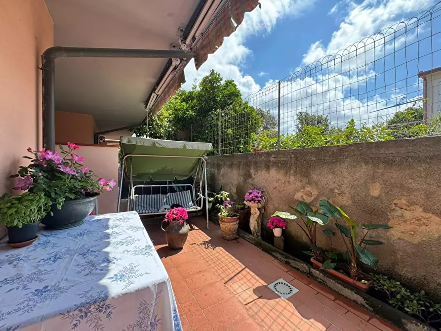 Immagine 16 di Villetta a schiera in vendita  a Viareggio