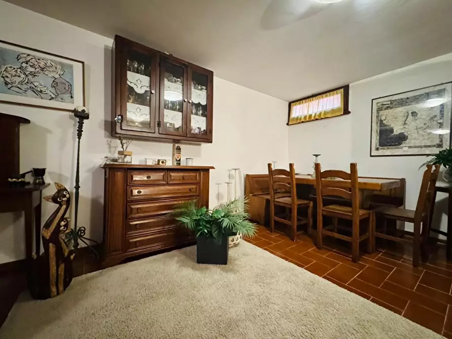 Immagine 20 di Villetta a schiera in vendita  a Viareggio