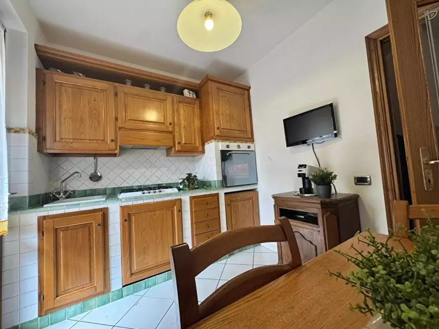 Immagine 11 di Villetta a schiera in vendita  a Viareggio