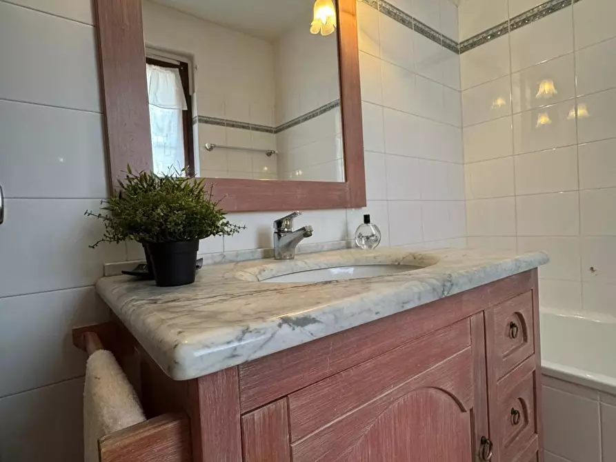 Immagine 36 di Villetta a schiera in vendita  a Viareggio