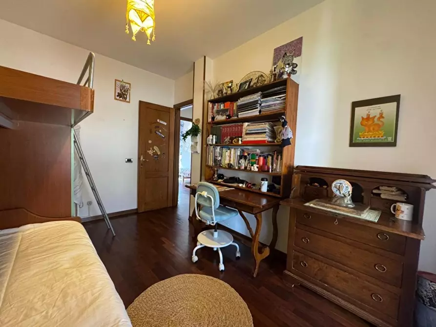 Immagine 30 di Villetta a schiera in vendita  a Viareggio