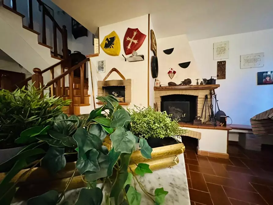 Immagine 22 di Villetta a schiera in vendita  a Viareggio