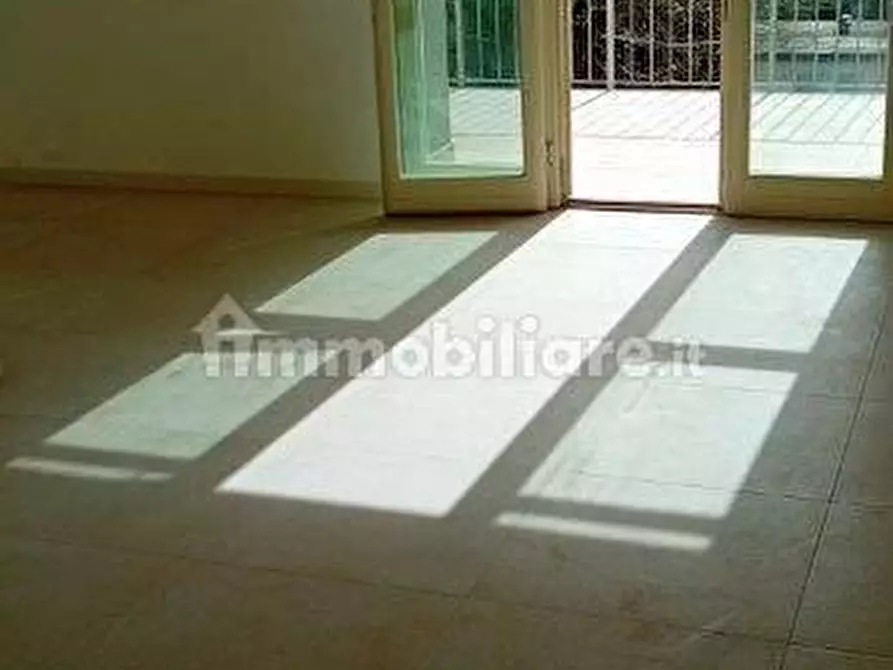 Immagine 2 di Appartamento in vendita  a San Giuliano Terme