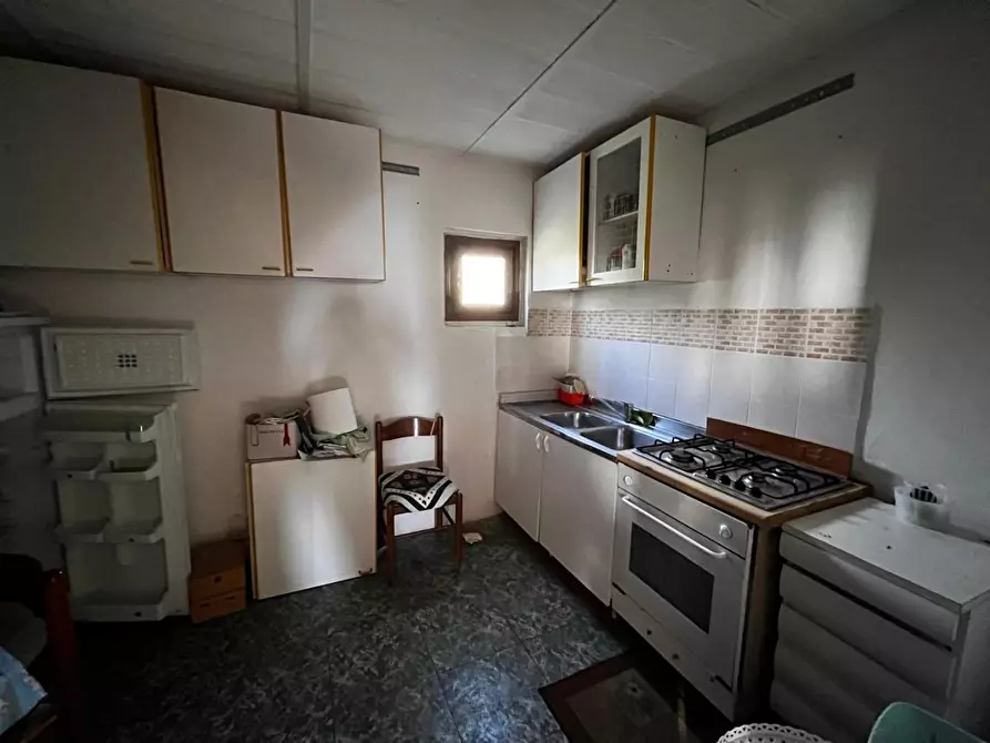 Immagine 2 di Casa indipendente in vendita  a Castelnuovo Magra