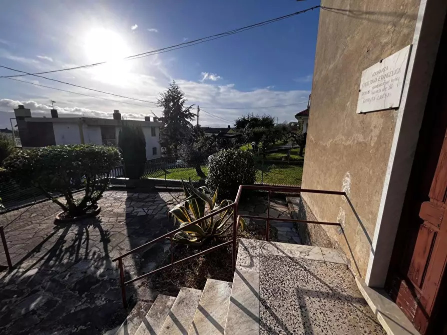 Immagine 9 di Casa indipendente in vendita  a Castelnuovo Magra