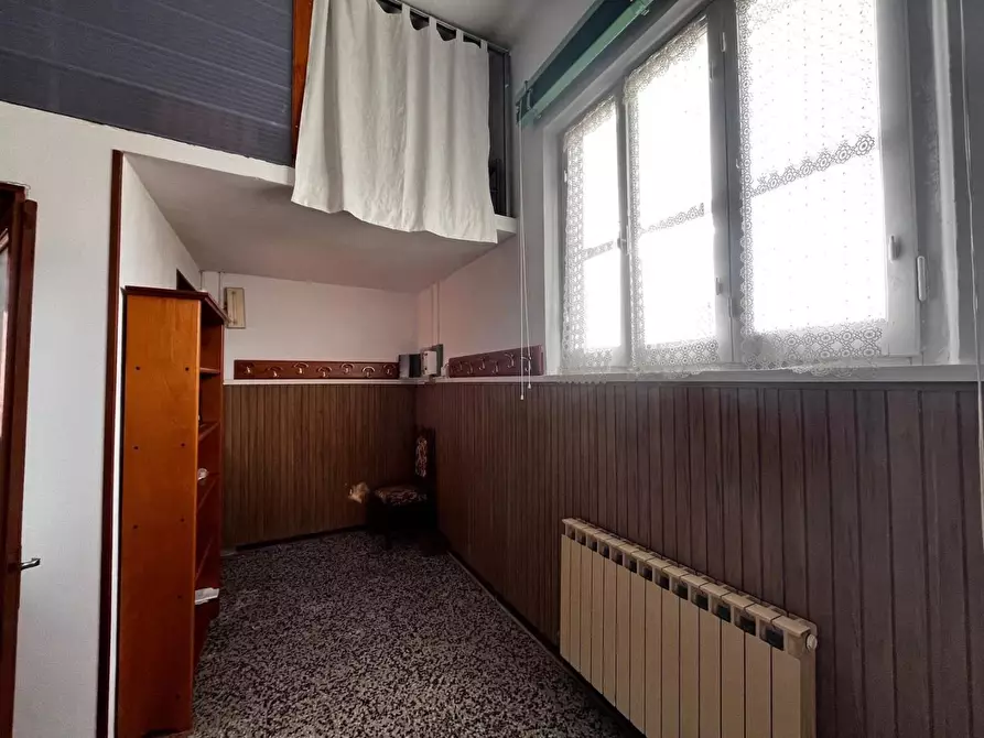 Immagine 7 di Casa indipendente in vendita  a Castelnuovo Magra