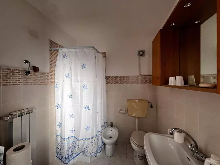 Immagine 12 di Casa indipendente in vendita  a Castelnuovo Magra