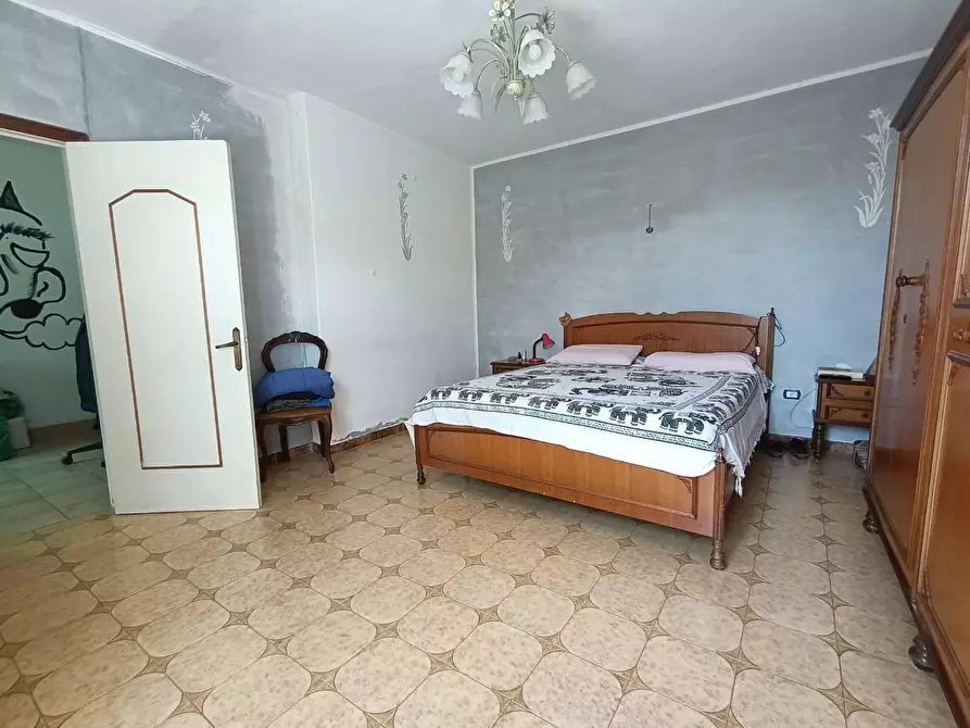 Immagine 12 di Casa indipendente in vendita  a Carrara