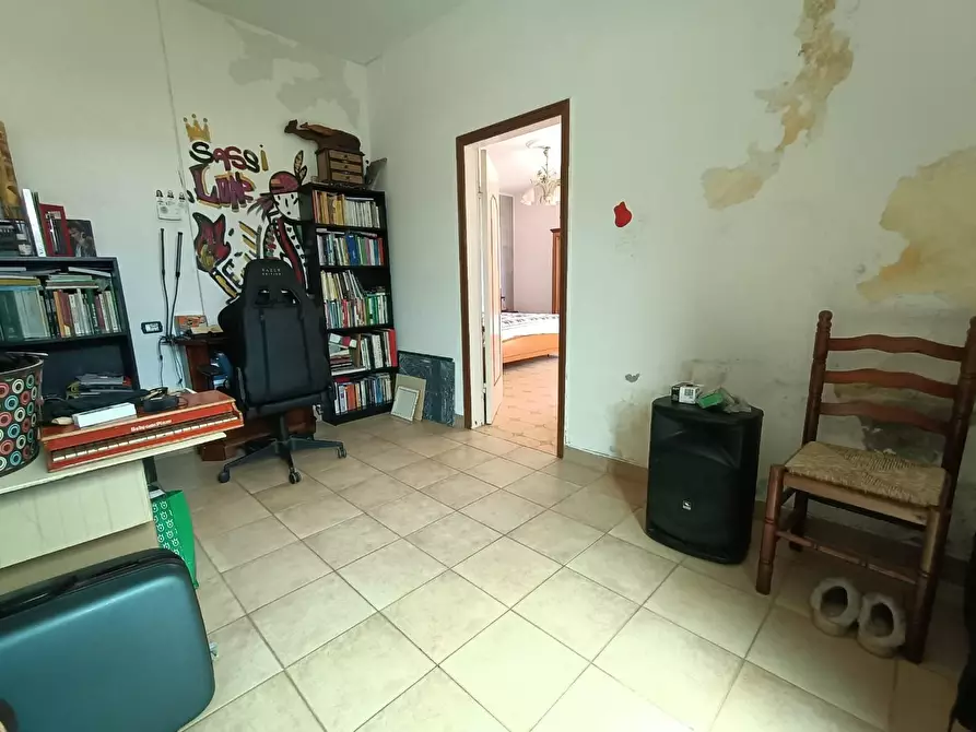Immagine 18 di Casa indipendente in vendita  a Carrara