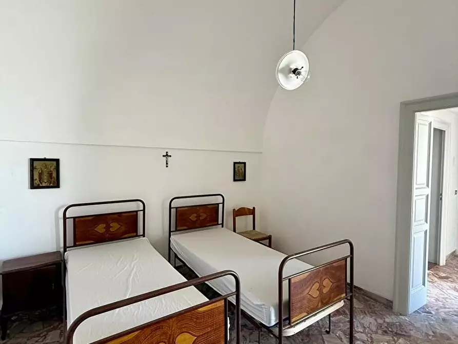 Immagine 26 di Appartamento in vendita  a Alessano