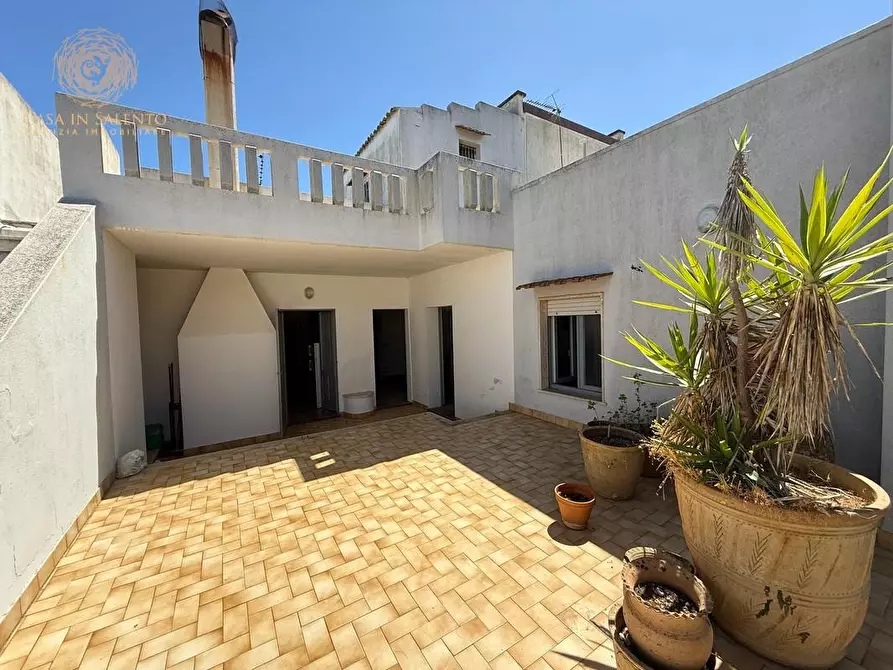 Immagine 42 di Appartamento in vendita  a Alessano