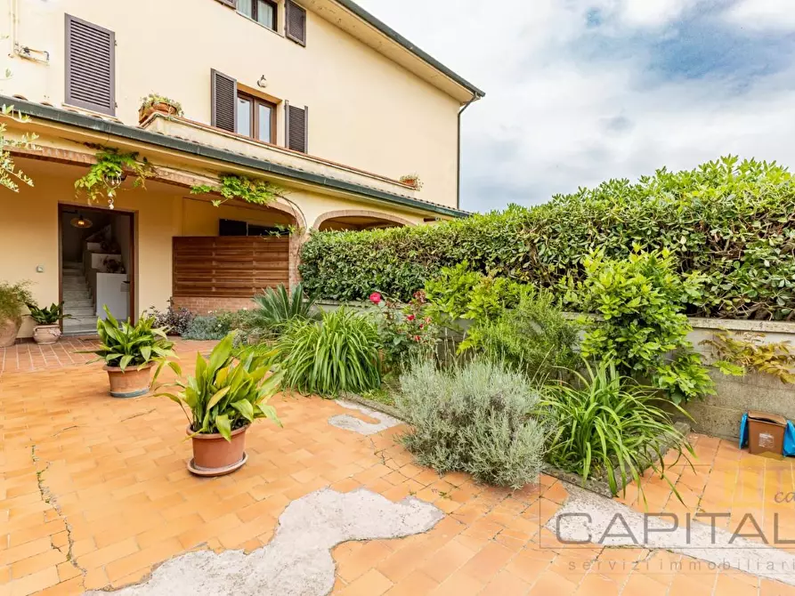 Immagine 26 di Appartamento in vendita  a Bientina