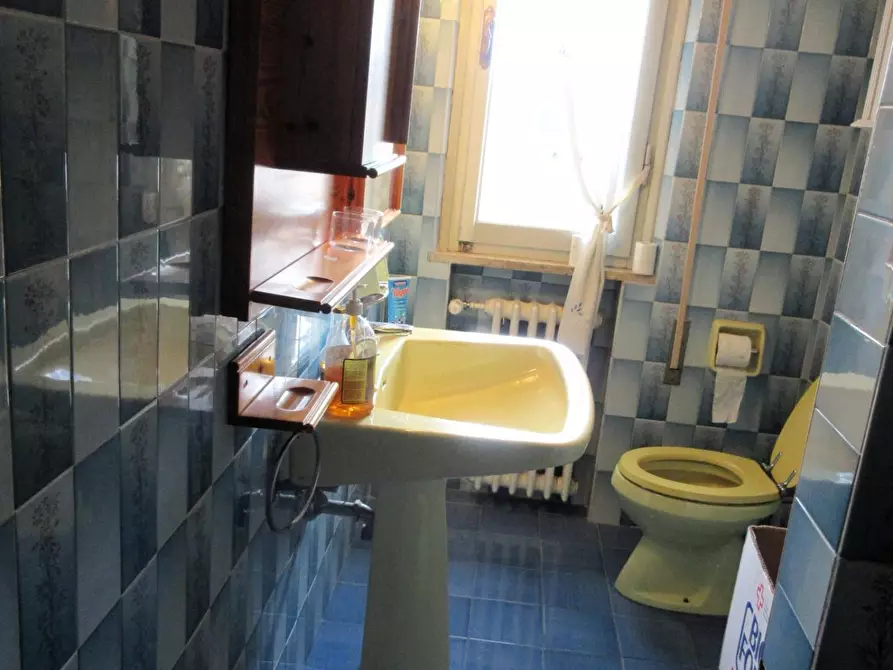 Immagine 6 di Mansarda in vendita  a Empoli