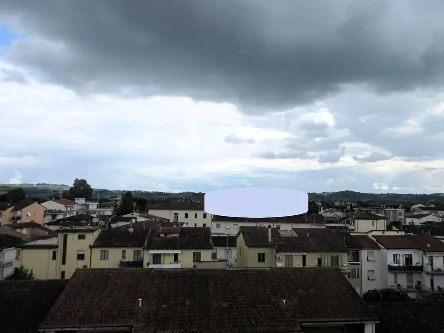 Immagine 8 di Mansarda in vendita  a Empoli