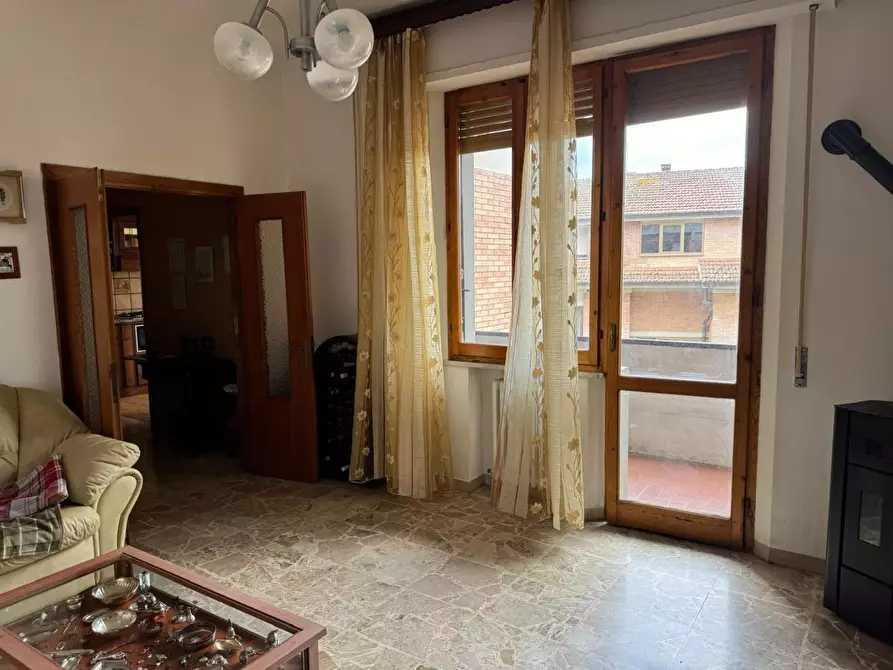 Immagine 10 di Appartamento in vendita  a Monteriggioni