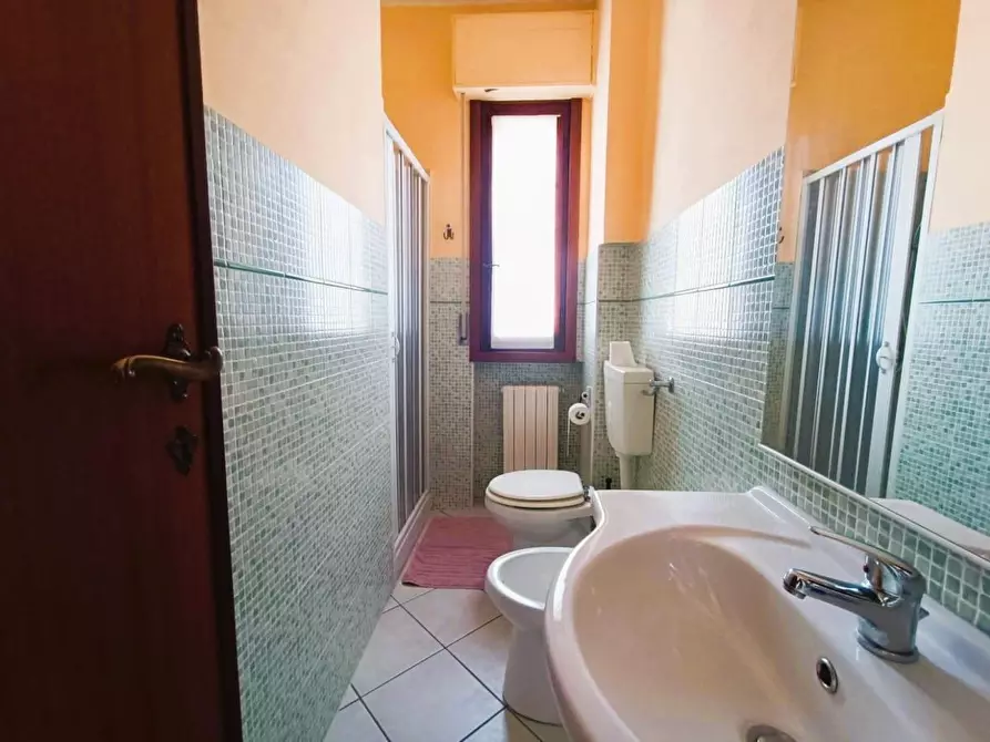 Immagine 12 di Appartamento in vendita  a Massa