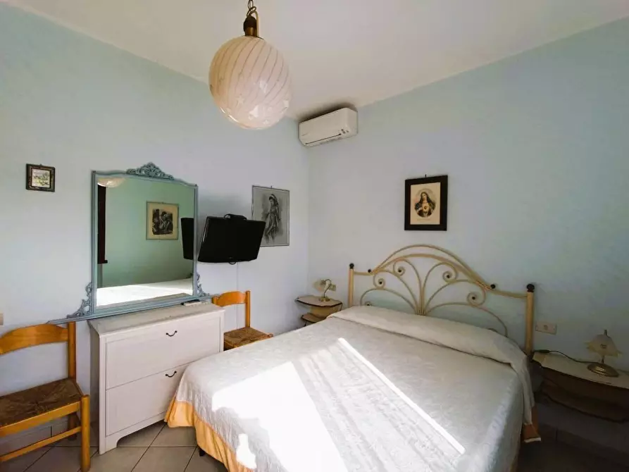 Immagine 6 di Appartamento in vendita  a Massa