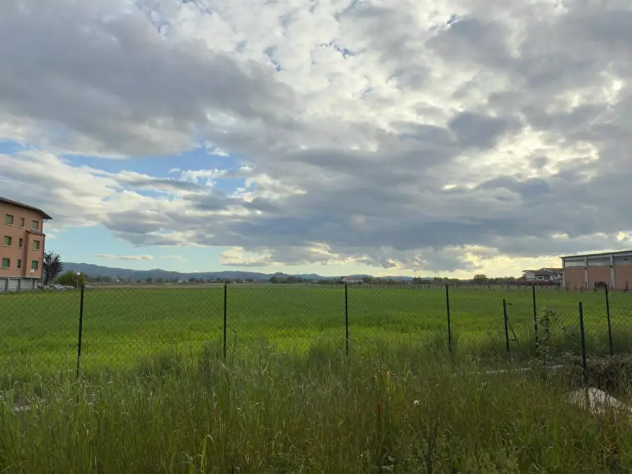Immagine 4 di Casa bifamiliare in vendita  a Reggio Nell'emilia