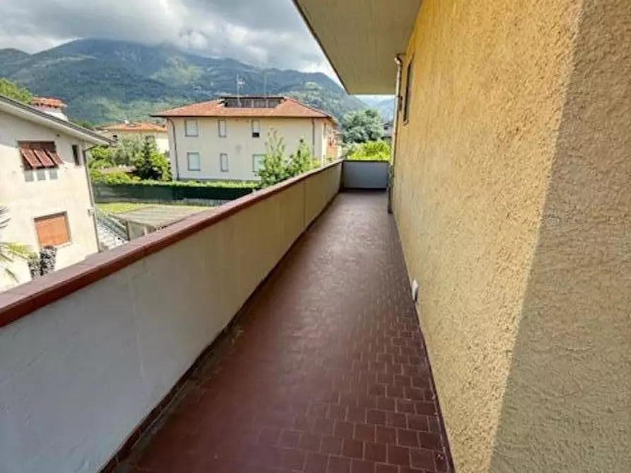 Immagine 7 di Appartamento in vendita  a Massa