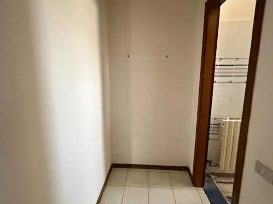 Immagine 26 di Appartamento in vendita  a Massa