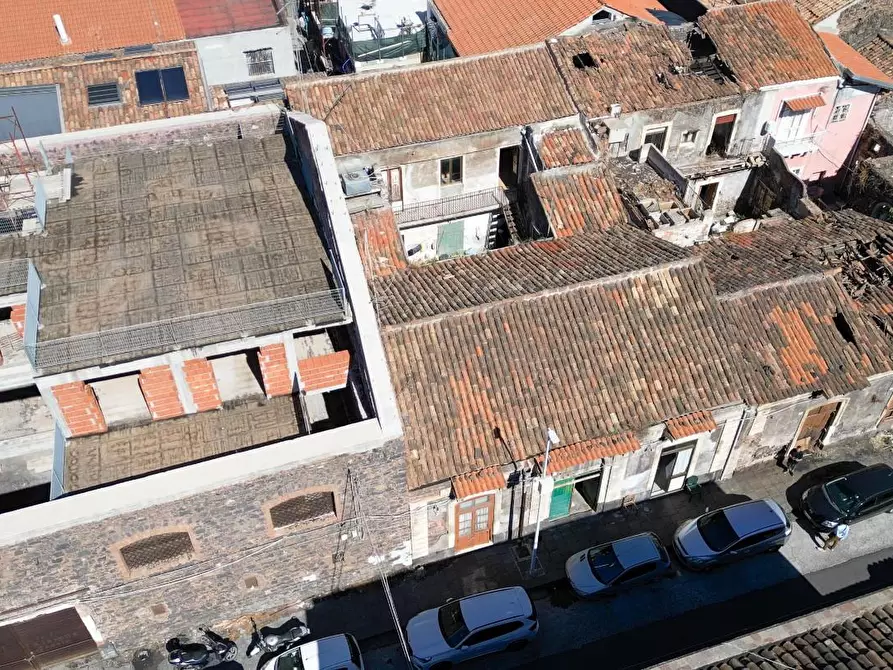 Immagine 31 di Terratetto in vendita  a Catania